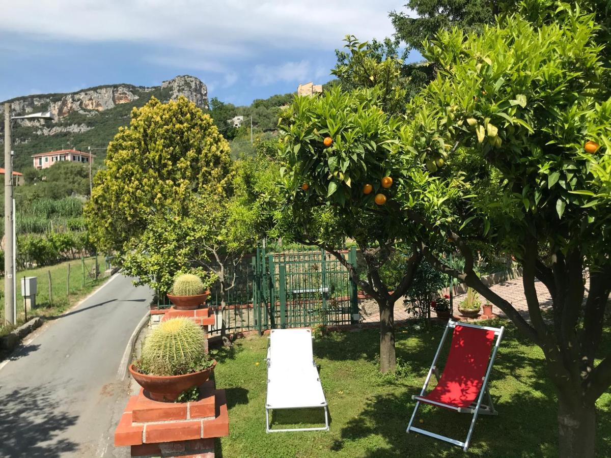 Rocca Di Corno Guest House Finale Ligure Buitenkant foto